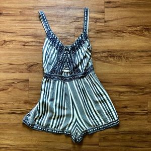 American Eagle Romper with pockets